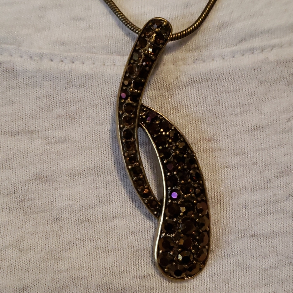 Lia Sophia necklace